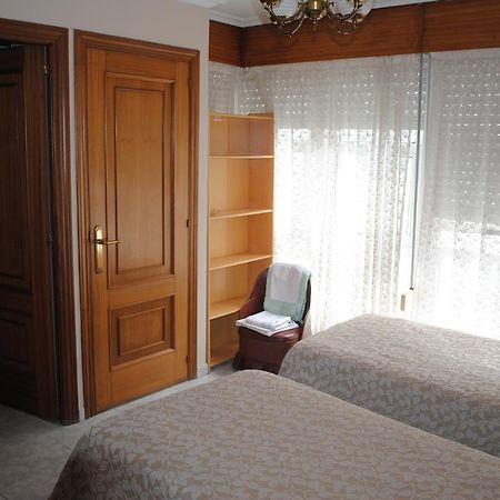 Choyo 2 Hotel Ферол Екстериор снимка